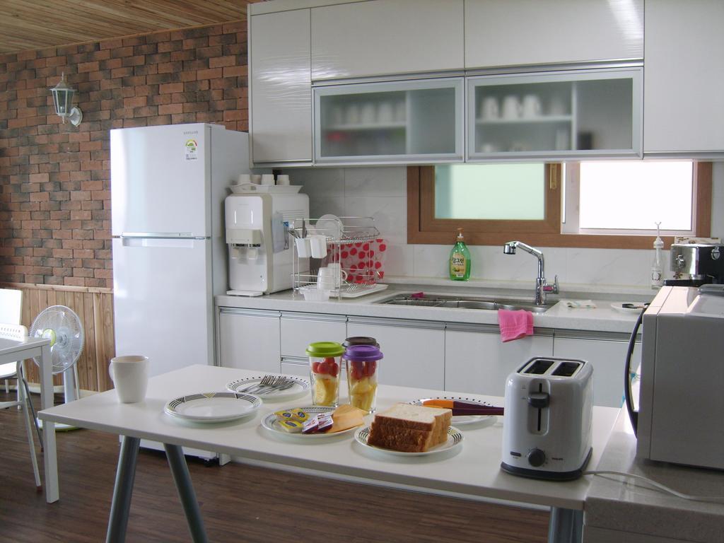 Be Road House Jeju Exterior foto